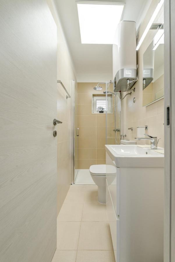 Joy 1 Apartment Novalja Zewnętrze zdjęcie