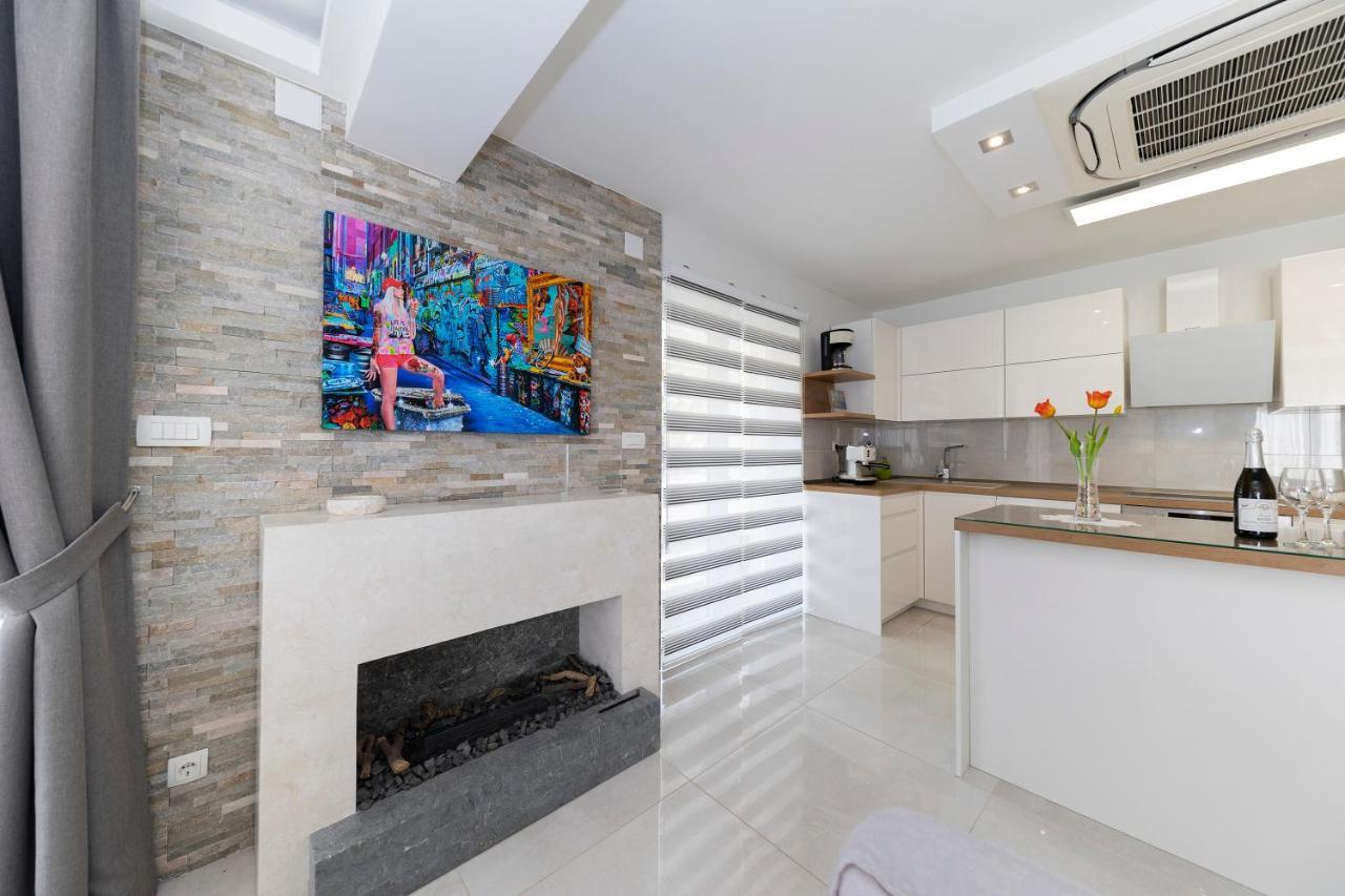 Joy 1 Apartment Novalja Zewnętrze zdjęcie