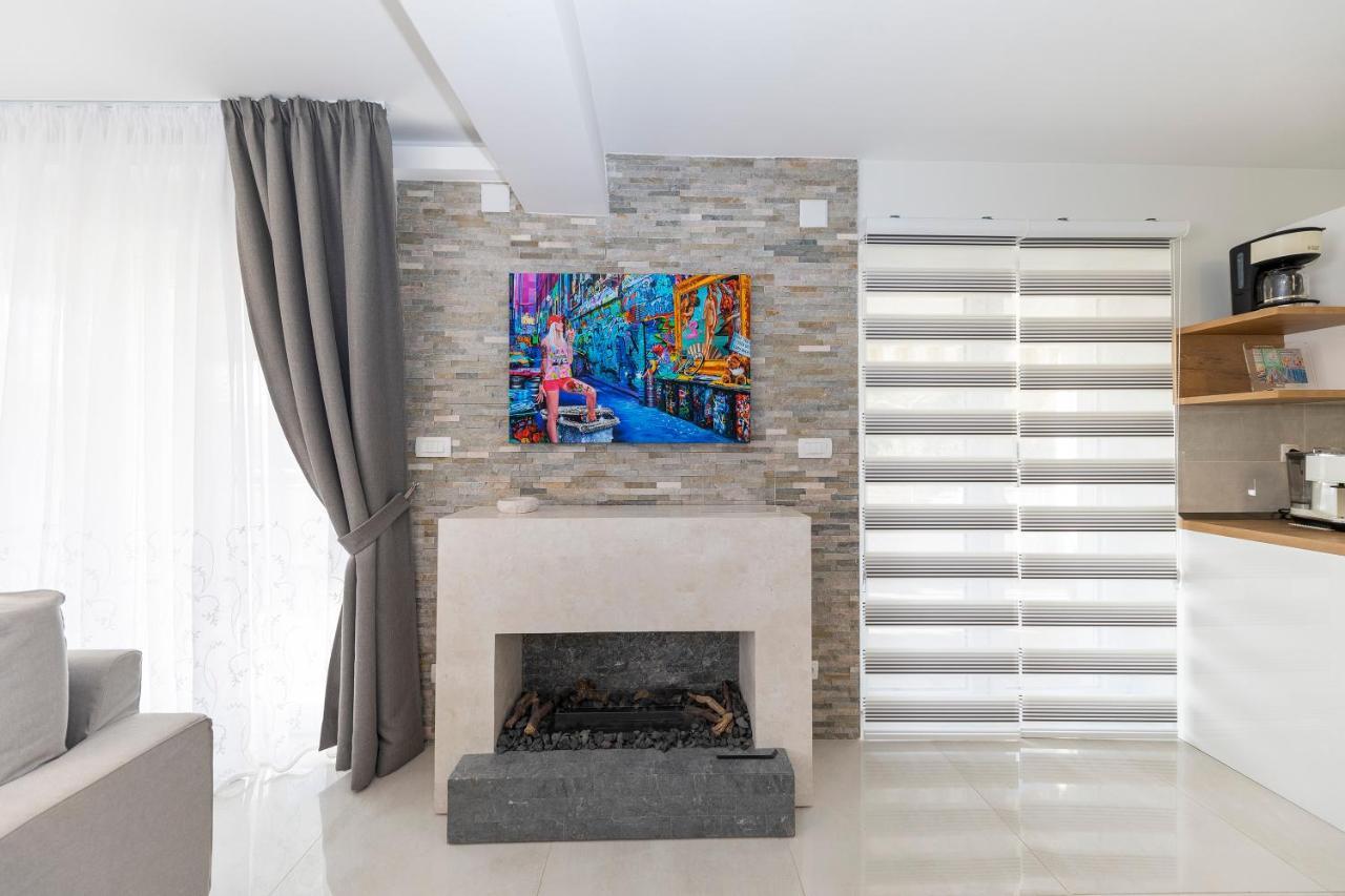 Joy 1 Apartment Novalja Zewnętrze zdjęcie
